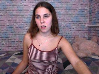 AbellaPoison bongacams