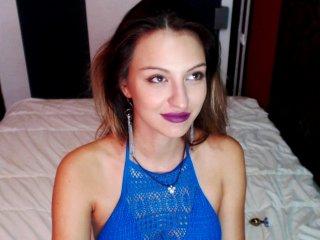 AdelineStrip bongacams