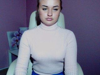 Alenushkaa bongacams