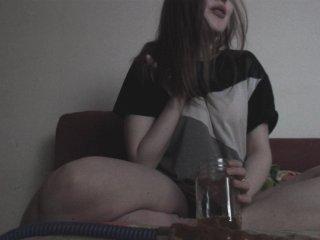 AliceKisss bongacams