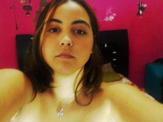 AliceSeven bongacams