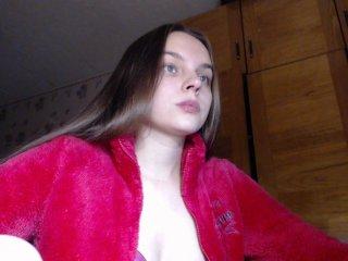 Alise-Aalis01 bongacams