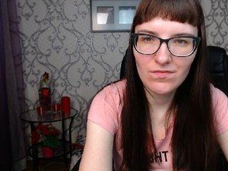 AprilViolent bongacams