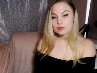 Aprilx4u bongacams