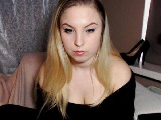 Aprilx4u bongacams