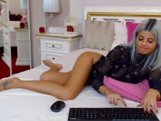 AryaJolie bongacams