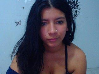 ashleygrey22 bongacams