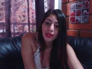 ashleyzaens bongacams