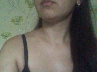 AwesomeGirlll bongacams