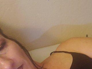 Badmama78 bongacams