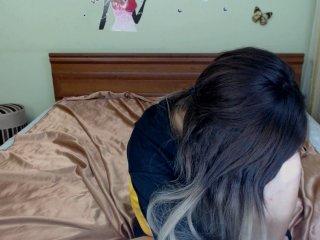 BeautyKinzy bongacams