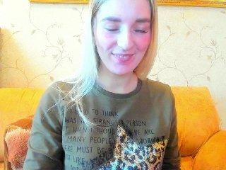 BeautyyBlond bongacams