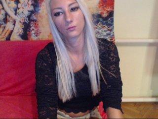 BellaBlondyy bongacams