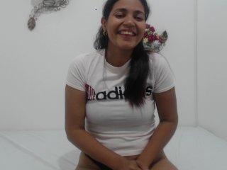 bellarose77 bongacams