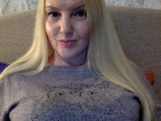 BlondyVio bongacams