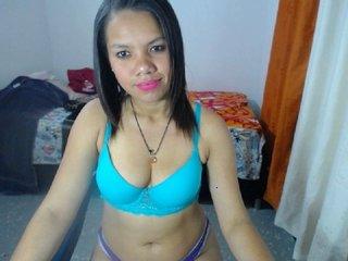 Brunettehot01 bongacams