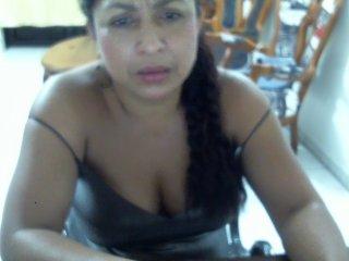 brunettesexy2 bongacams