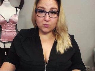 bustyLEXX bongacams