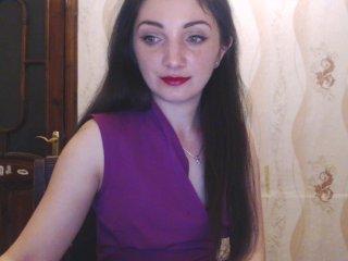 Camillla13 bongacams