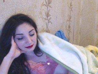 Camillla13 bongacams