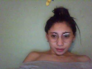 canela-18 bongacams