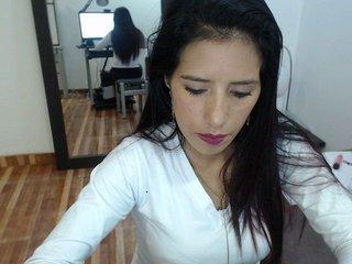 carolainsex bongacams