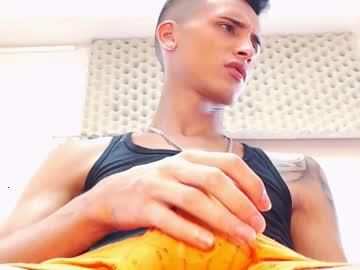 cris_wron chaturbate