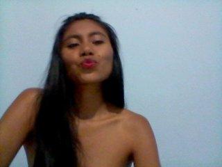 Danyamorosa95 bongacams