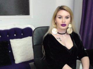 DeliciousMyax bongacams