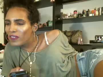 drinksnlipstick chaturbate