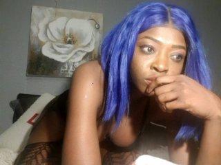 Ebonyqueenb bongacams