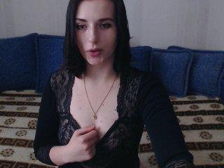 EliieFoxy bongacams