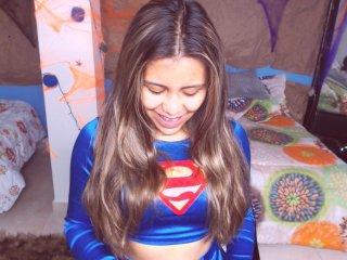 Emily-Evans- bongacams