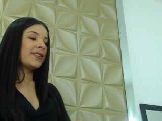 Emily-Sander bongacams