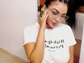 Emily-White bongacams