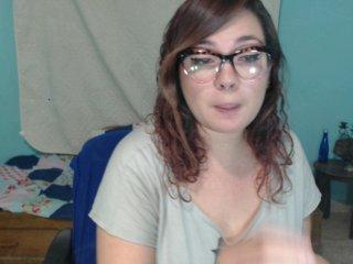 EvilBria4u bongacams