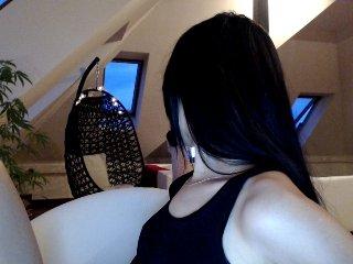 FleurDeLisa bongacams