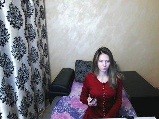 GiuliaAssDoll bongacams