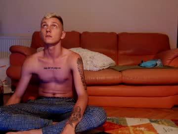 hightime4dennis chaturbate