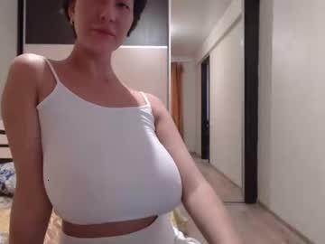 hugetittiesgerda chaturbate