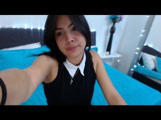 Juliecage bongacams