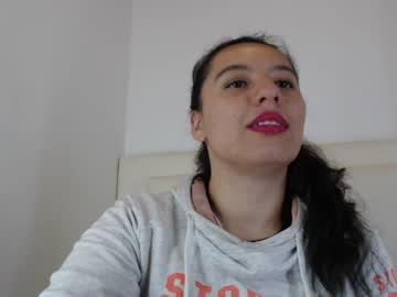 julie_brook chaturbate