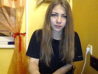 Kamilla-18 bongacams