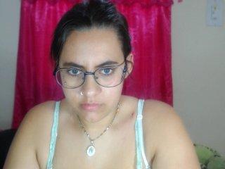 Kitty-16 bongacams