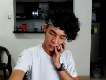 klart_gom095 chaturbate