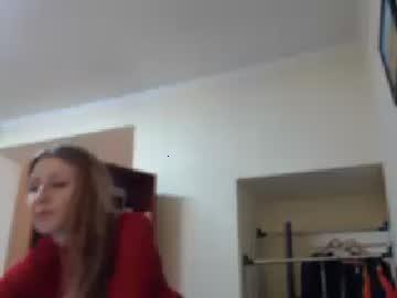 ladycrankxi chaturbate