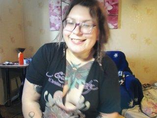 Lana4Fun bongacams