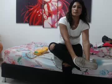 latin_queen8 chaturbate