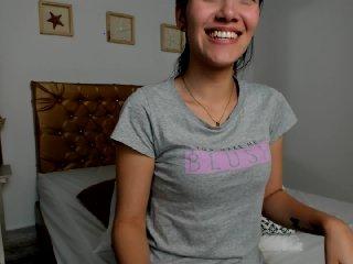 LauraBell bongacams