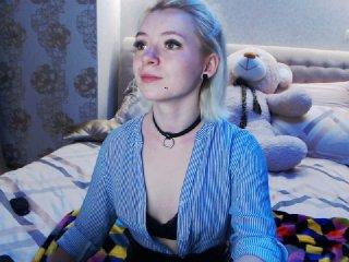 LeonaMay bongacams